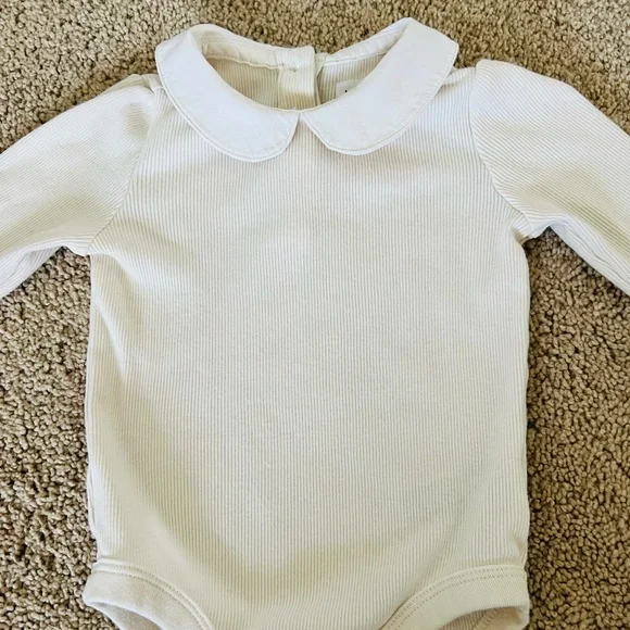 Baby Gap White Collared Long Sleeve Button Down Onesie 18-24 months - Picture 5 of 6